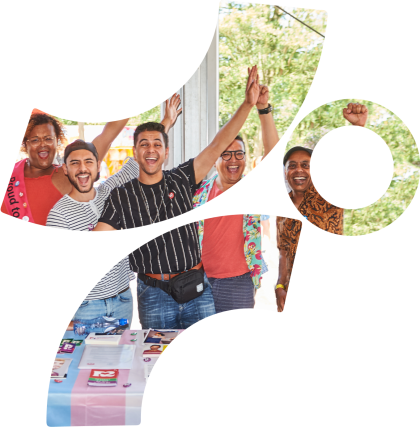 Foto van groep mensen in COC logo